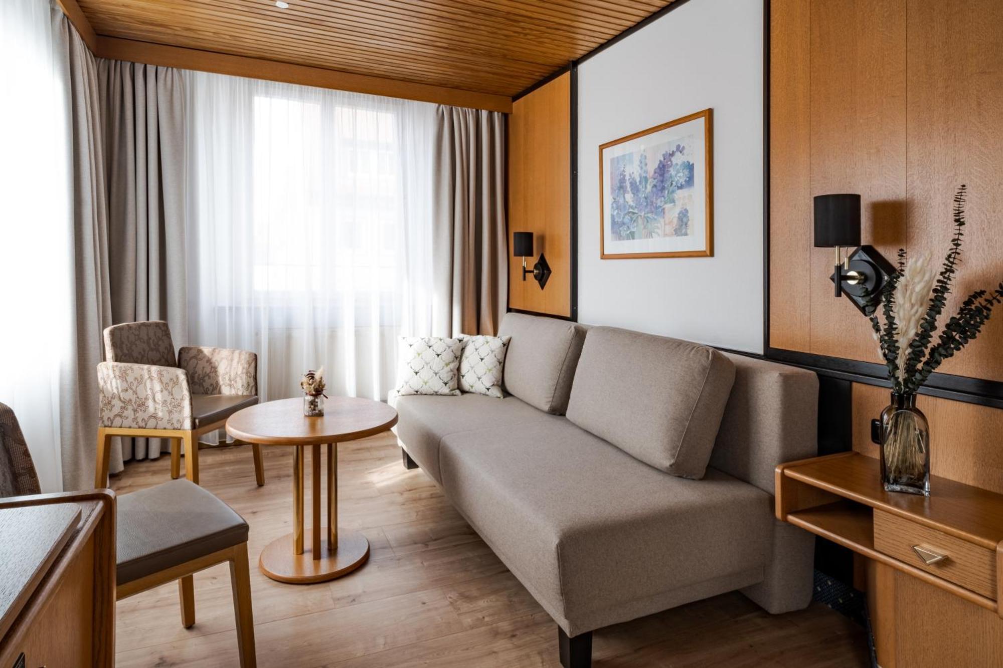 Hotel Goldener Hirsch Kaufbeuren Luaran gambar