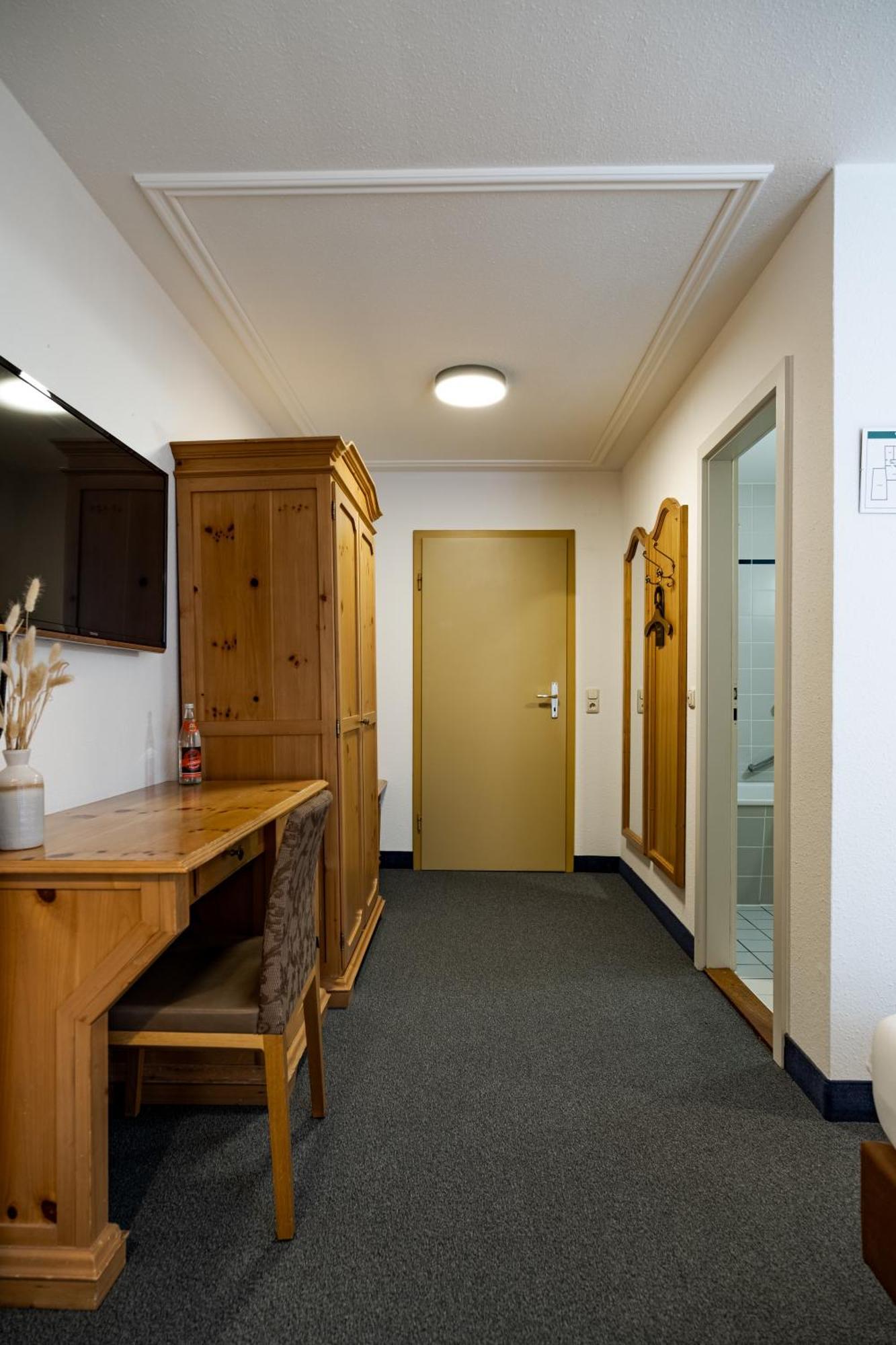 Hotel Goldener Hirsch Kaufbeuren Luaran gambar